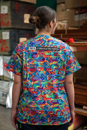 TradeMutt Unisex Scrub Top | Watts Up