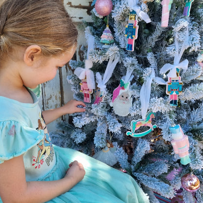 🤠💗 Kitschmas Cowboy Nutcracker Ornament – Pink